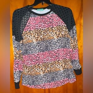 Sunshine & Rodeos Women's Leopard Print Long Sleeve Top with Black Lace